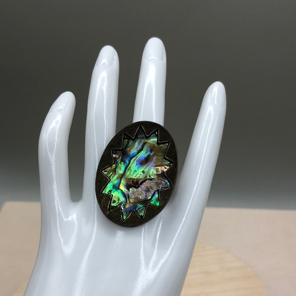Antiqued brass tone abalone inlay star sun burst large big ring statement style
